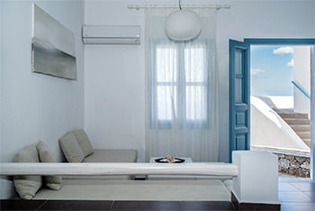 Aeri Studios | Hotel Folegandros | Interior View